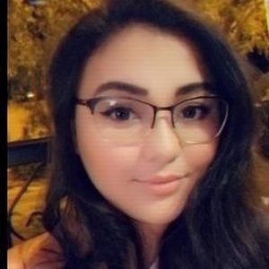 Meet your Posher, Karina